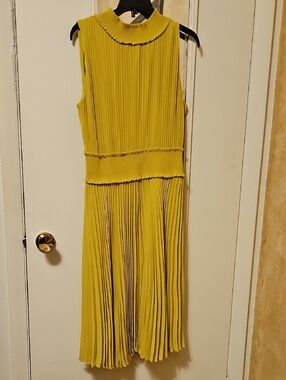 Nanette Lepore Mustard Yellow Pleated Sleeveless Midi Dress